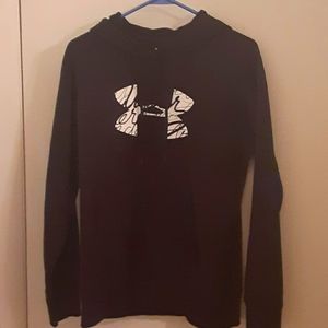 Under armour sweatshirt
